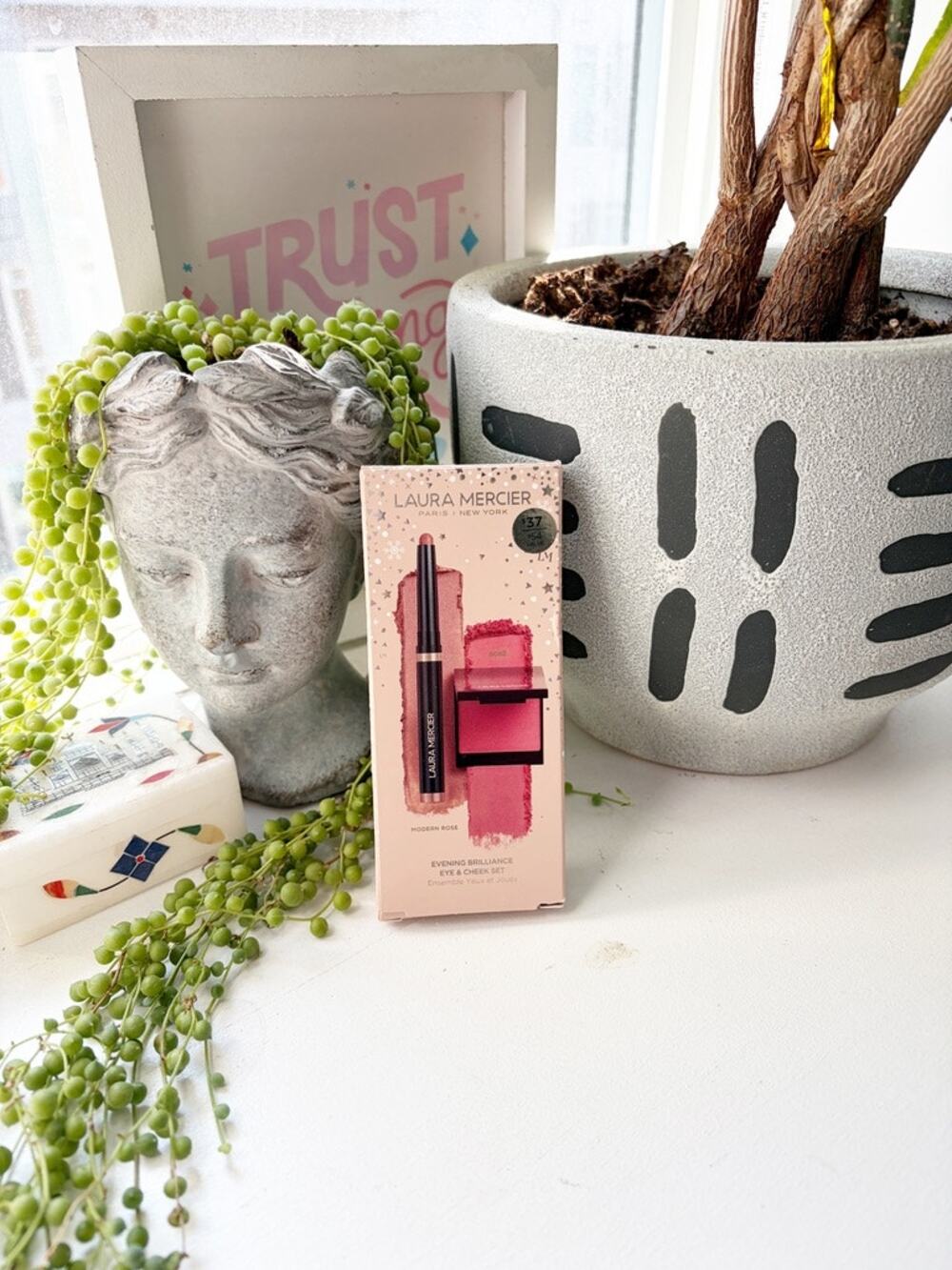 NEW Laura Mercier Evening Brilliance Eye & Cheek Set